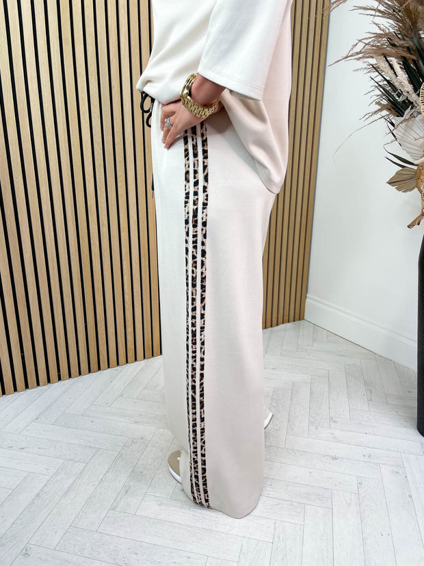 Leo Two Piece Set