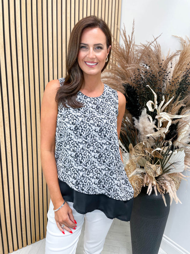 Lynette Top
