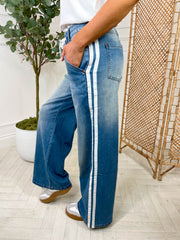 Avril Jeans