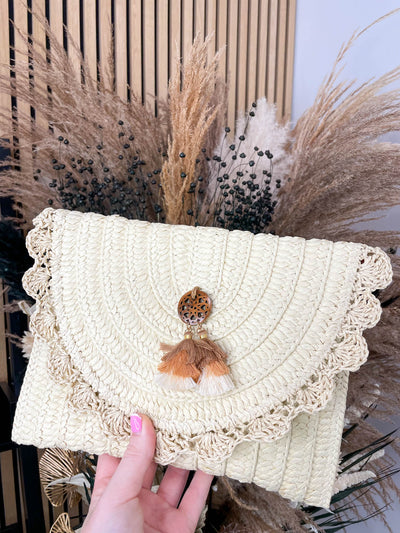 Willow Clutch