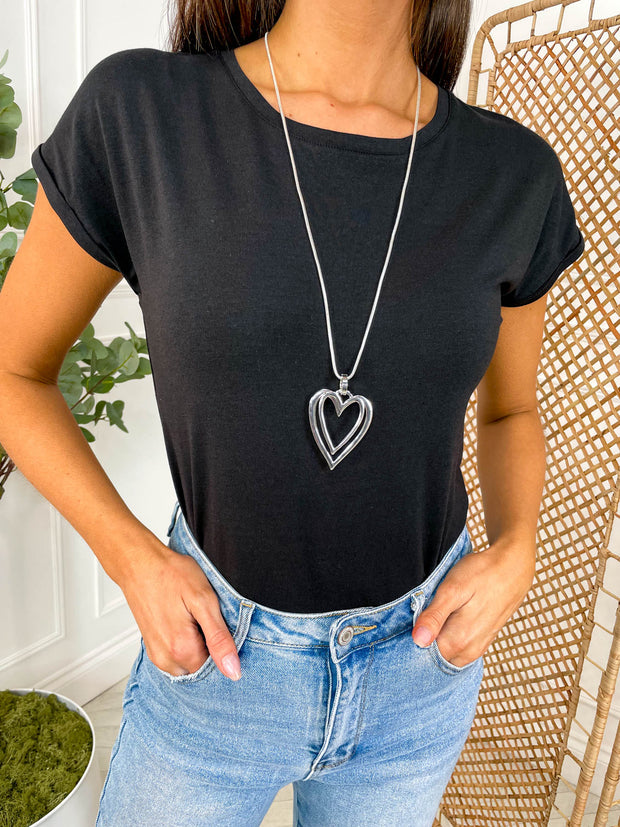 Amor Necklace