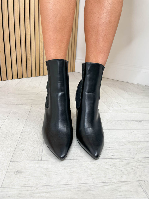 Sarah PU Boot