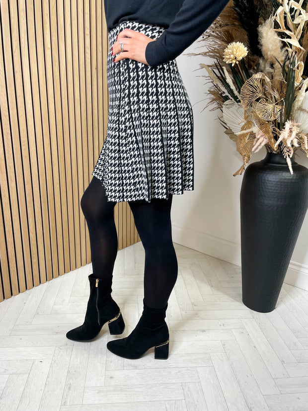 Clueless Skirt - 2 Colours