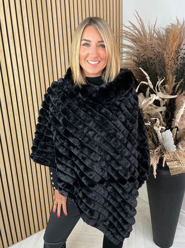Charlotte Poncho - 3 Colours