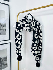 Suzu Scarf - 2 Colours