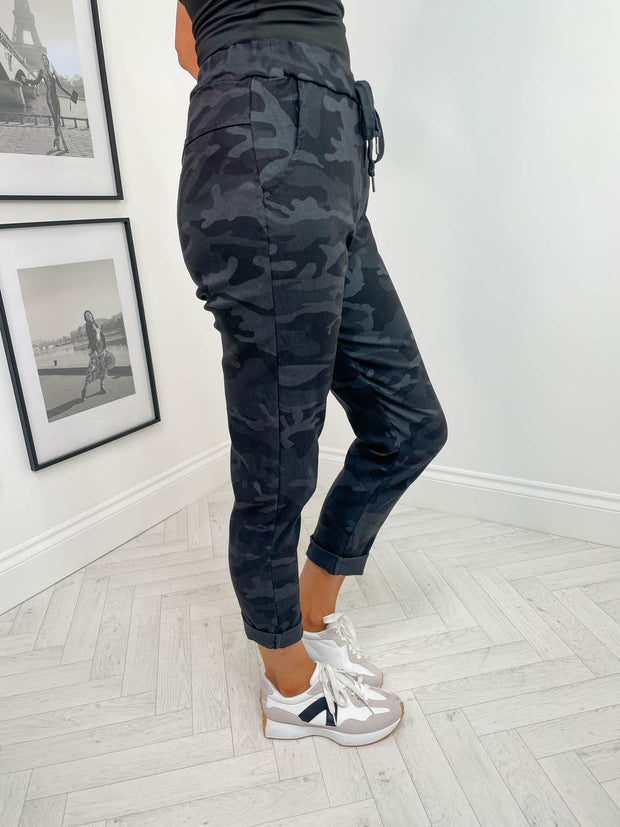 Camo Magic Pant - 2 Colours