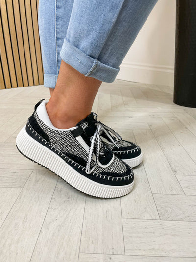 Saskia Trainer - Black
