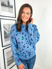 Eadie Relaxed Sweatshirt - Blue Colour Pop Leopard