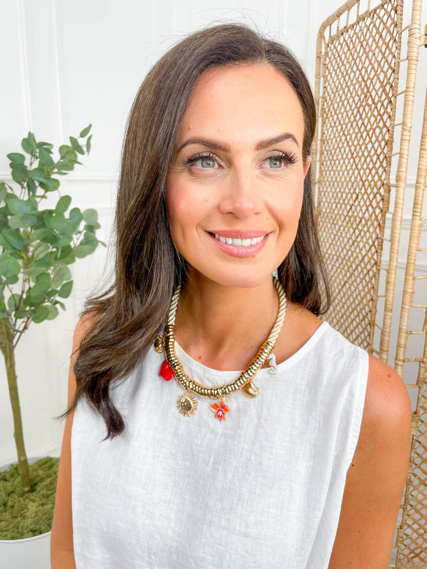 Chunky gold necklace