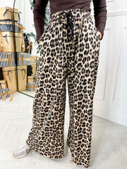 Mila Wide Leg Jogger