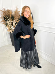 Savanna Cape - Black