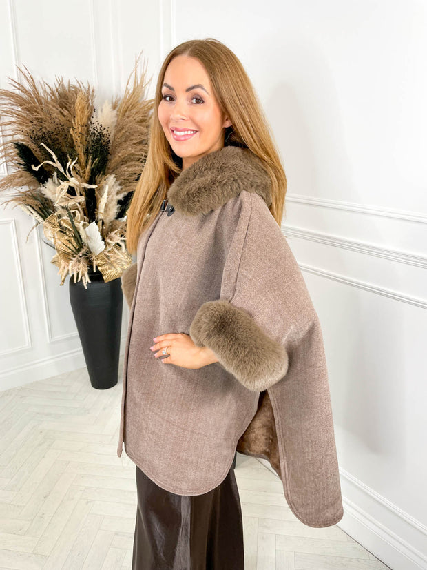 Savanna Cape - Taupe