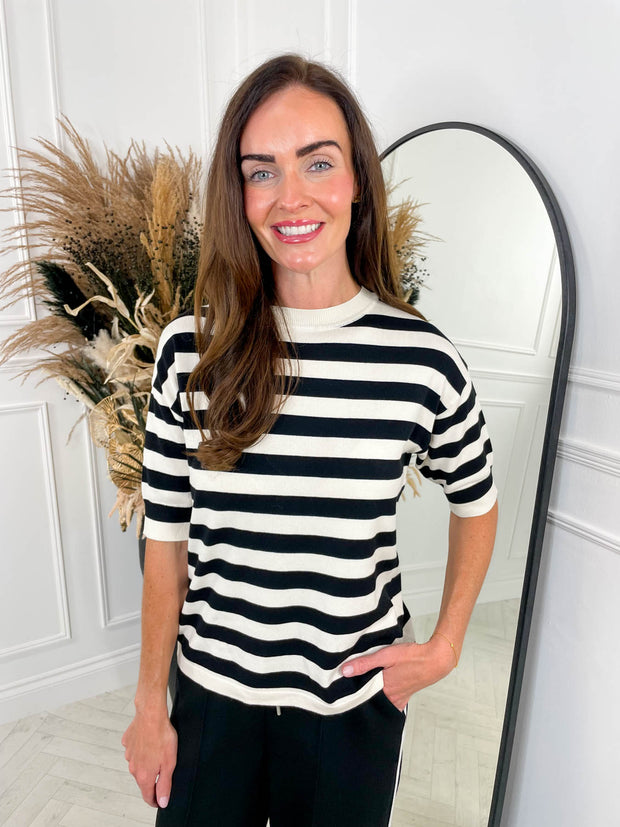 Morla Knit - Monochrome Stripe