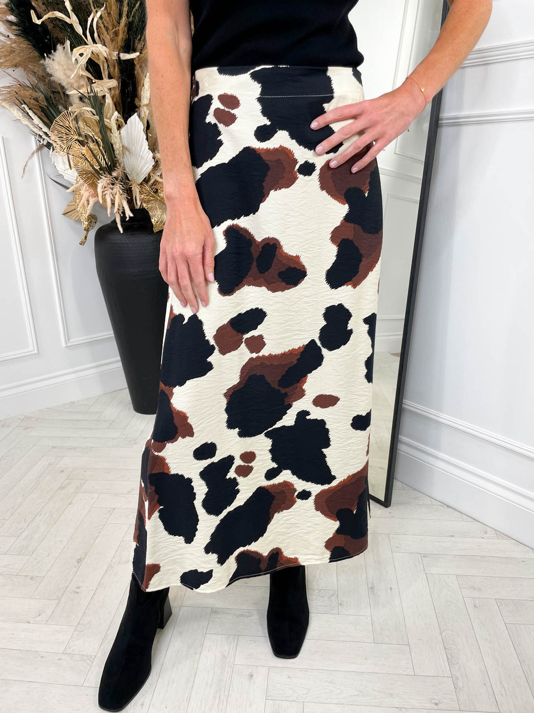 Hannah Skirt - Cow Print – Tiger Lily Boutique