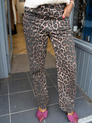Kenna Leopard Jean
