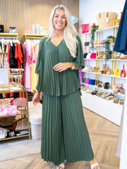 Liora Two Piece Set - 2 Colours