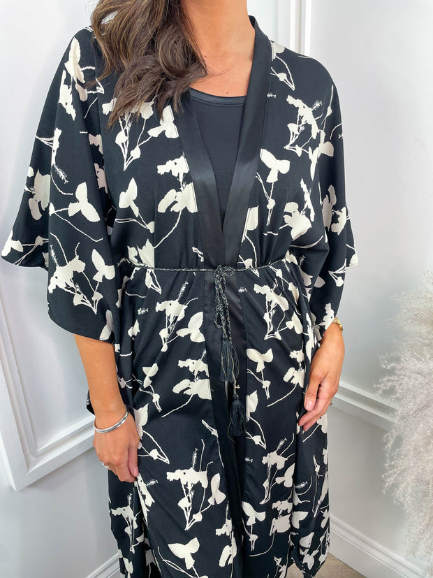 Kiera Kimono