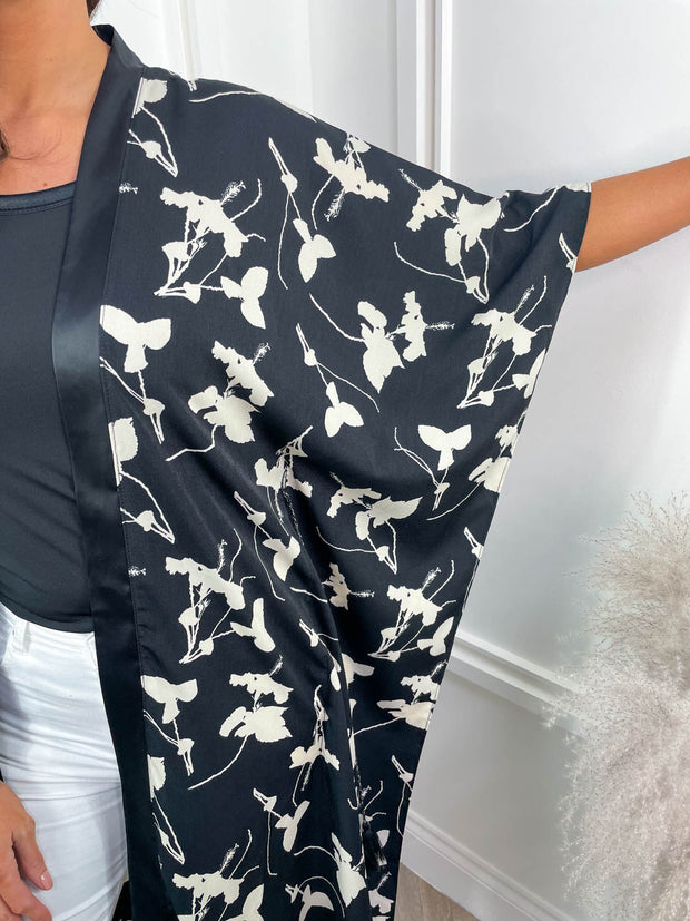Kiera Kimono