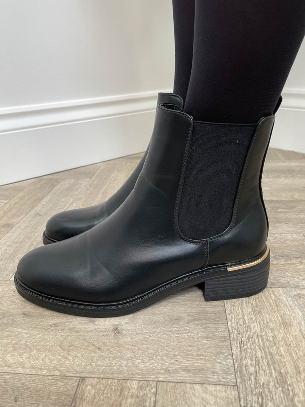 Leni Boot -  2 Colours