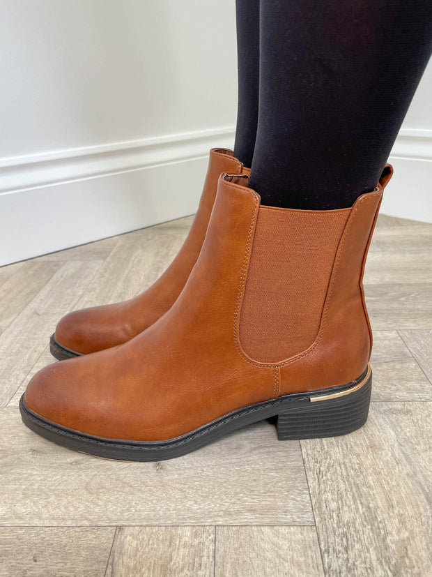 Leni Boot -  2 Colours